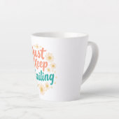 Inspirational "Just Keep Smiling" Floral Latte Mok (Rechterhoek)