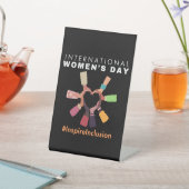 Inspire Inclusion Internationale Vrouwendag Reclamebord Met Voetstuk (Insitu)