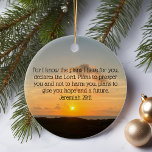Inspirerend Bijbel Verse Jeremiah 29:11 Sunrise Keramisch Ornament<br><div class="desc">Want ik weet welke plannen ik voor je heb, en ik zeg de Heer. Is van plan u te laten bloeien en u niet te schaden, wil u hoop en een toekomst geven. Jeremiah 29:11 bijbelvers op een prachtige oceaanzonsopstraalfotografie geschenk. Deze inspirerend kerstversiering kenmerkt een opstandig bijbelcitaat en zal een...</div>
