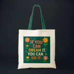 Inspirerend Canvas tas – "Als je kunt dromen<br><div class="desc">Verfris je dag en stimuleer je motivatie met deze charmante bloemige canvas tas met het citaat: "Als je het kunt dromen, kun je het doen." Met zijn kleurrijke bloemen en gedurfde typografie op een diepgroene achtergrond, is deze tas perfect voor dromers, doeners en iedereen die houdt van opbeurende vibes met...</div>