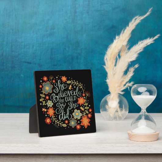 Inspirerend Floral Ze Geloofde Quote Fotoplaat (Insitu)