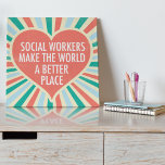 Inspirerend kleuren voor sociale werkaanbiedingen  imitatie canvas print<br><div class="desc">Sociale werkers maken van de wereld een betere plek. Een prachtig,  inspirerend sociaal geschenk voor een manager van sociale diensten met een  retro hart en vrolijke kleuren.</div>