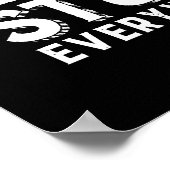 Inspirerend knokheid is overal vrij om te springen poster (Hoek)