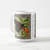 Inspirerend Koffie Mok met Monarch op Milkweed (Voorkant links)