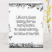 Inspirerend leren dansen in de Regenprijsopgave Kaart (Gele Bloem)