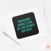 Inspirerend quote over vriendschap vierkante sticker (Envelop)