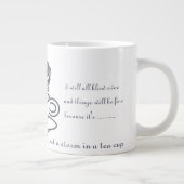 Inspirerend storm in een mok van de teacup (Rechts)