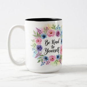 Inspirerend Wees aardig voor jezelf bloemmotief Tweekleurige Koffiemok