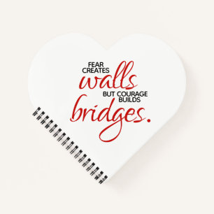 Inspirerend woorden stimuleren bouwt bruggen notitieboek