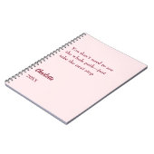 Inspirerende doel citaat in blosroze notitieboek (Linkerzijde)