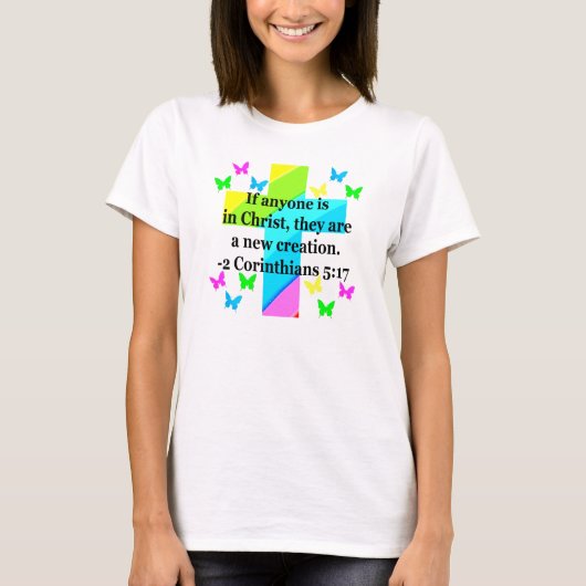 INSPIRERENDE REGENBOOGKRUIS 2 KORINTHE 5:17 T-SHIRT (Voorkant)