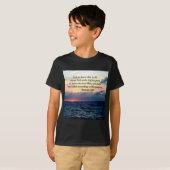INSPIRERENDE ROMEINEN 8:28 DESIGN T-SHIRT (Voorkant volledig)
