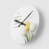 Inspirerende witte en gele tulp ronde klok (Hoek)