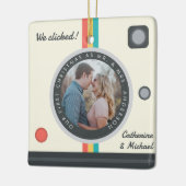 Instant Camera Couple Photo First Kerstmis Keramisch Ornament (Links)