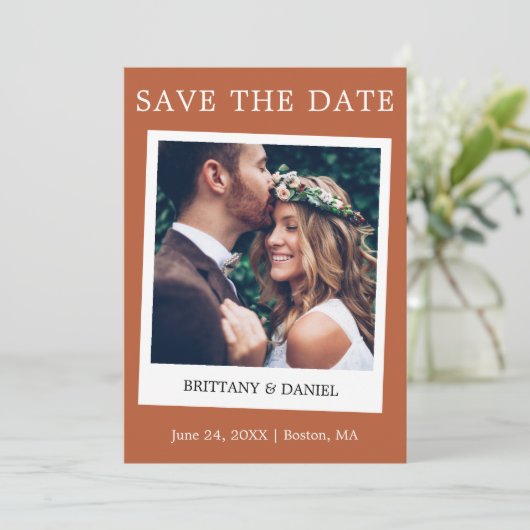 Instant Camera Style Couple Photo Terracotta Save The Date (Staand voorkant)