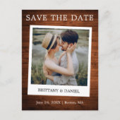Instant Camera Style Photo Wood Save the Date Briefkaart (Voorkant)