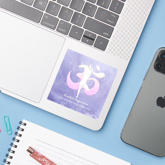 Instructeur voor Meditatie Yoga Pose om Sign Zeer  Sticker (Laptop met iPhone)