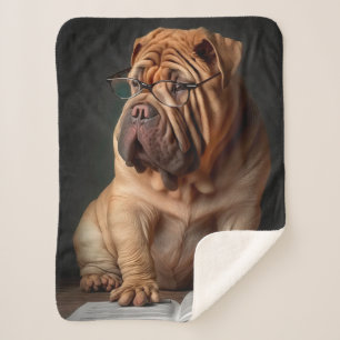Intelligente Shar Pei hond met boekontwerp Sherpa Deken