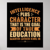 Intelligentie plus karakter dat is het doel van TR Poster (Voorkant)