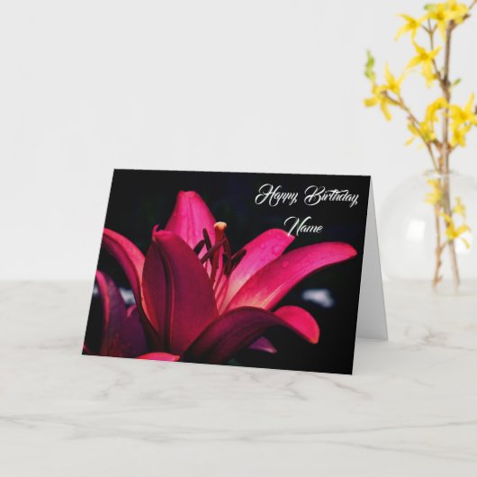 Intense Red Lily Flower Personalized Birthday Kaart (Gele Bloem)