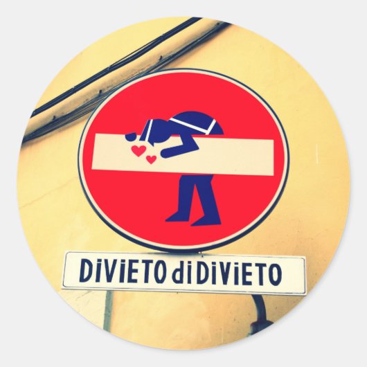 Interessant en grappig straatnaambord in Florence Ronde Sticker (Voorkant)