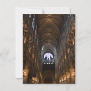 Interieur van de Notre Dame met Rozen raam Briefkaart