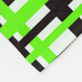 Interlocking Stripes Black White Green Fleece Deken (Hoek)