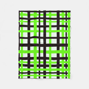 Interlocking Stripes Black White Green Fleece Deken