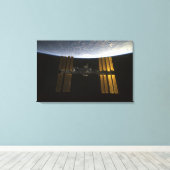 Internationaal ruimtestation 10 canvas afdruk (Insitu (Houten vloer))