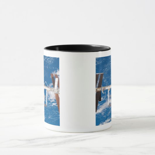 Internationaal ruimtestation 17 mok (Midden)