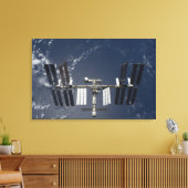 Internationaal Ruimtestation 4 Canvas Afdruk (Insitu (Woonkamer))