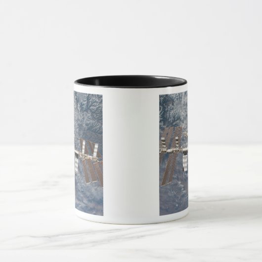 Internationaal Ruimtestation 8 Mok (Midden)