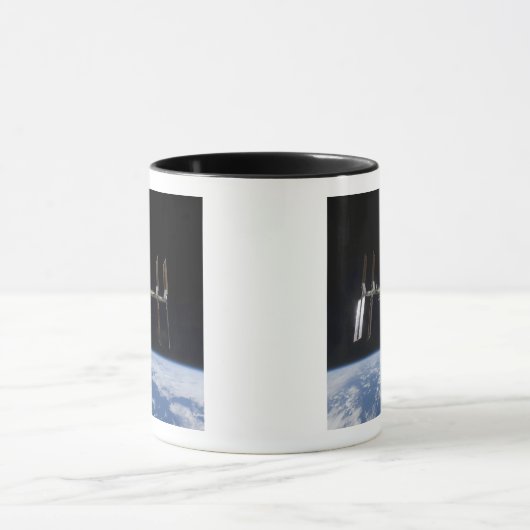 Internationaal ruimtestation 9 mok (Midden)