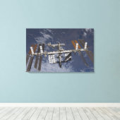 Internationaal ruimtestation in baan om aarde canvas afdruk (Insitu (Houten vloer))