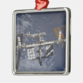 Internationaal ruimtestation in baan om aarde metalen ornament (Links)