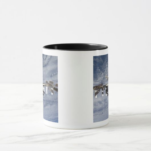 Internationaal ruimtestation ISS 28 Mok (Midden)