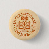 International Gamebook Day Parchment Badge Ronde Button 3,2 Cm (Voorkant)