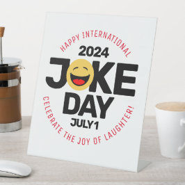 International Joke Day lachend gezicht Reclamebord Met Voetstuk