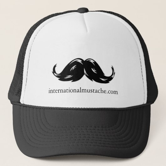 International Mustache Trucker Pet (Voorkant)