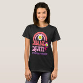 International Womens Day 2023 Theme Embrace Equity T-shirt (Voorkant volledig)