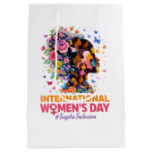 International Women's Day Medium Cadeauzakje (Achterkant)