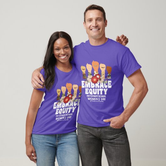 Internationale Vrouwendag 2023 Embrace Equity T-shirt (Unisex)
