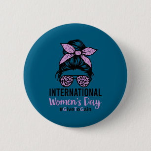 Internationale vrouwendag 2026 8 maart iwd geven a ronde button 5,7 cm