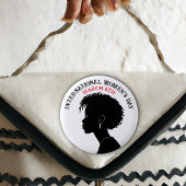 Internationale Vrouwendag is 8 maart Ronde Button 5,7 Cm