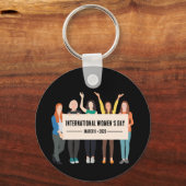 Internationale Vrouwendag Sleutelhanger (Achterkant)