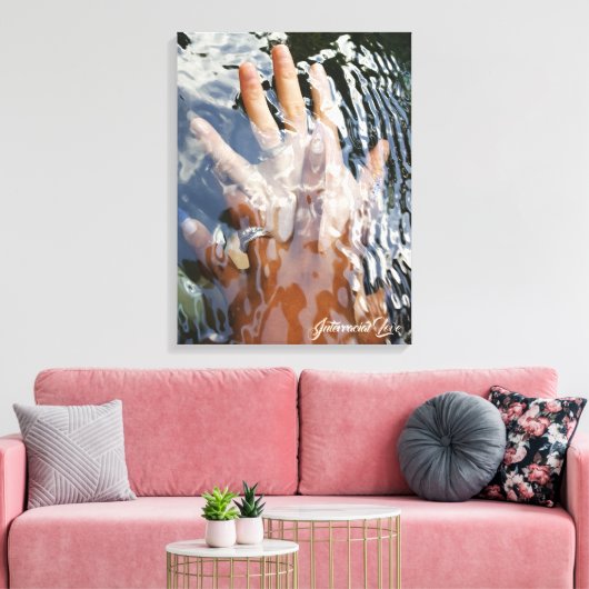 Interraciale liefde canvas afdruk (Insitu (Woonkamer))