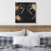 Intertwined Feminine Faces with Golden Florals Canvas Afdruk (Insitu (Slaapkamer))