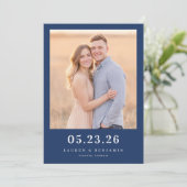 Intieme Navy Minimalistische Foto Save The Date (Staand voorkant)