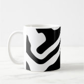 Into the Deep: Abstract Zwart & Wit Koffiemok (Links)