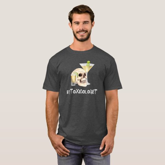 Intoxicologist Skull Cocktail Drink T-shirt (Voorkant volledig)
